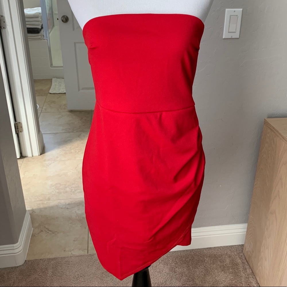 A’gaci large red mini strapless dress